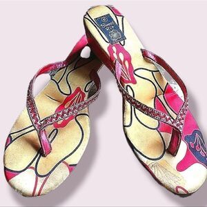 Red Metallic Floral Sole Wedge Thong Sandals size 10
